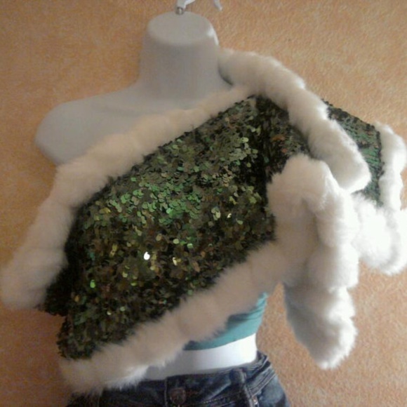 White Faux Mink Fur and Olive Green Sequin Wrap - Picture 2 of 5